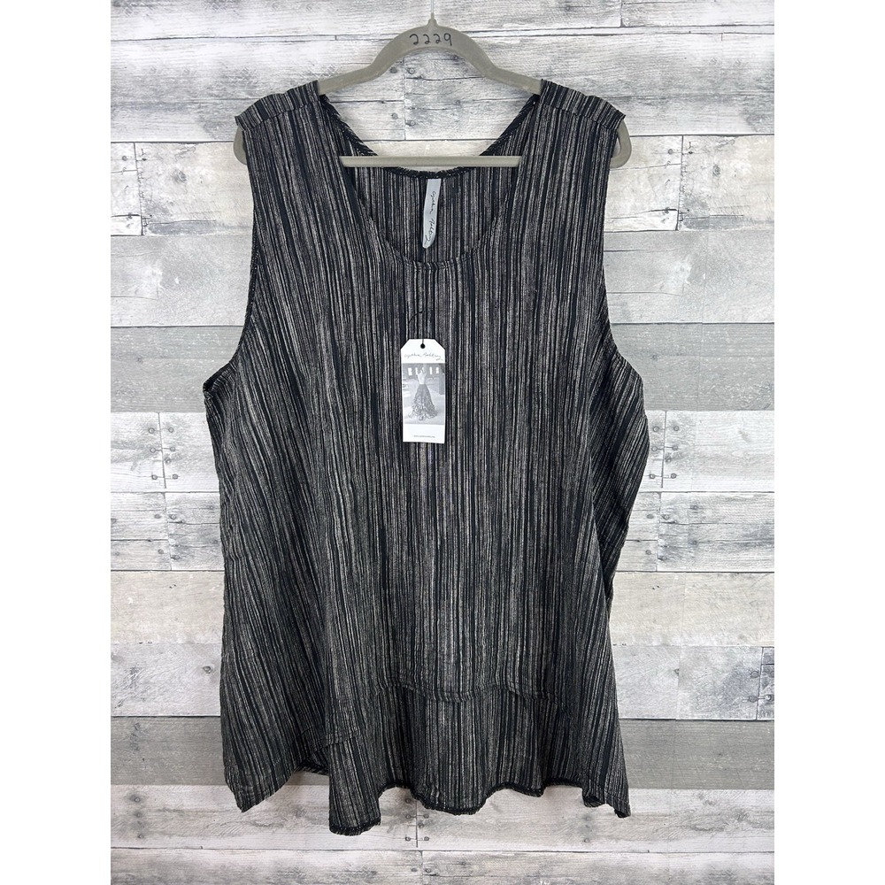 Cynthia Ashby XL Classic Tank Featuring Black/Gray Striped Crinkle Fabric